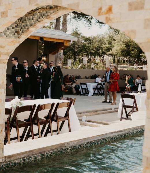 summer-austin-wedding-shiraz-garden+(8)